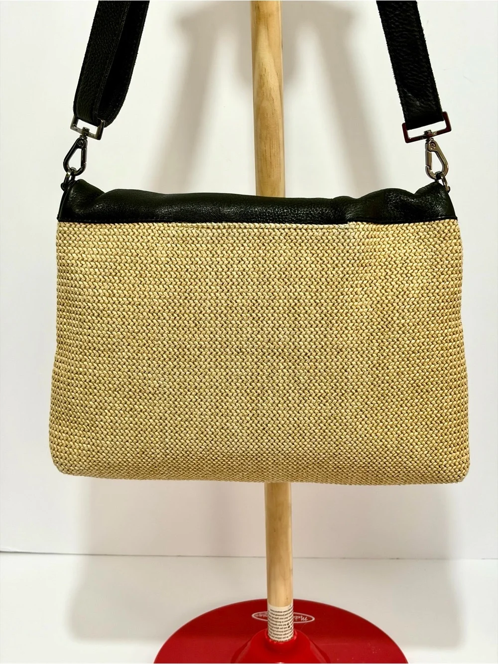 HAMMITT VIP Large Crossbody Bag In Black Leather And Chaparral Raffia/Gunmetal